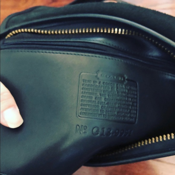 🍄SOLD🍄 Black Coach Leather Crossbody - Picture 6 of 7